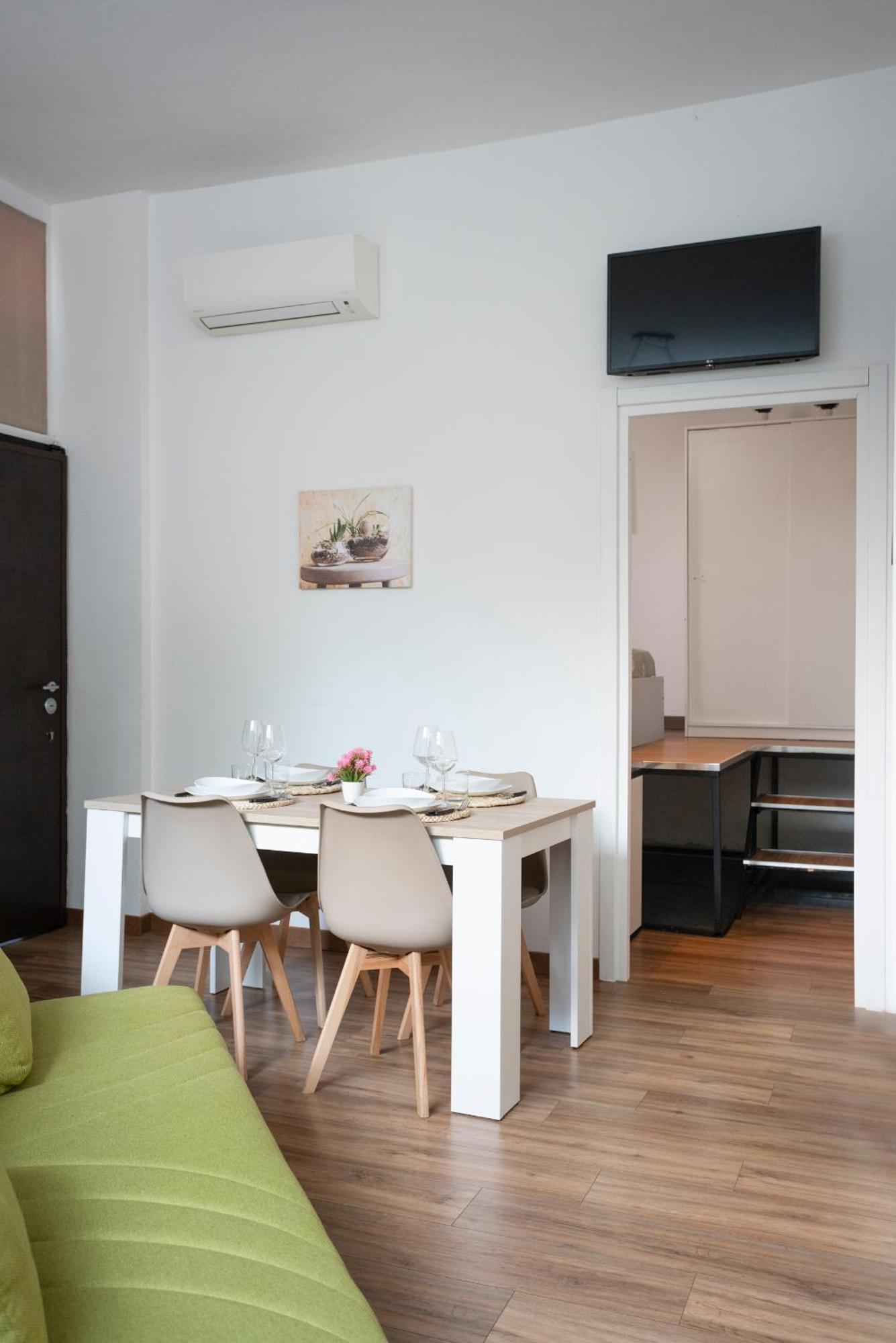 Elegant Sweet Home Suite - Milan, 15 Minute Duomo Exteriér fotografie